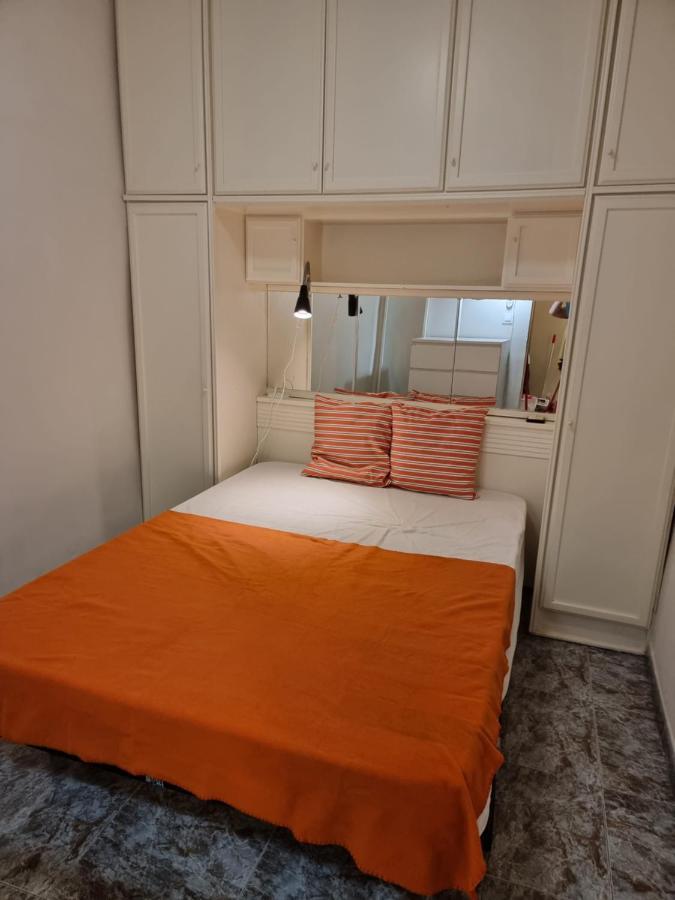 2 Bedrm Bcn Down Ac Wifi 30 Nigths Min Lejlighed Barcelona Eksteriør billede